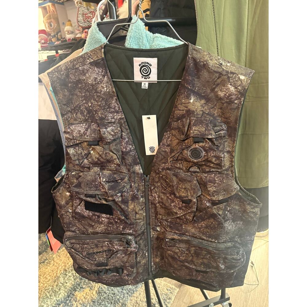 SZ M - Round 2 Vest - Camouflage - NWT